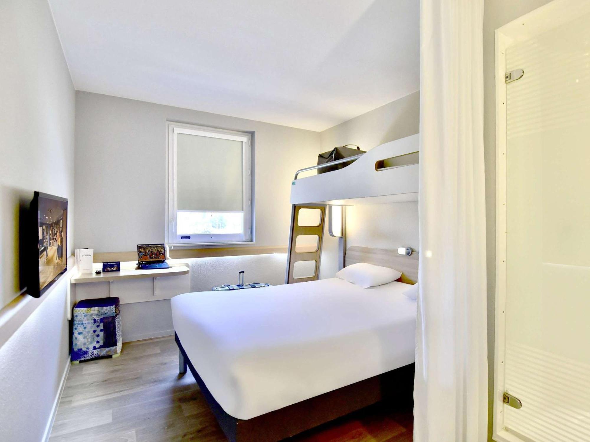 Ibis Budget Nantes Reze Aeroport מראה חיצוני תמונה